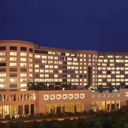 Hot Girl in Karol Bagh